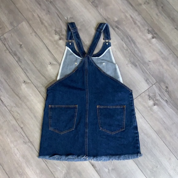 2/$15  Forever 21 Skirt Overalls - Picture 2 of 3